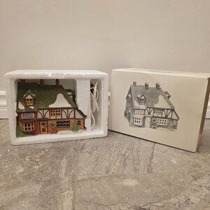 Department 56 Nicholas Nickelby "Cottage" Dickens Village Series 5925-0